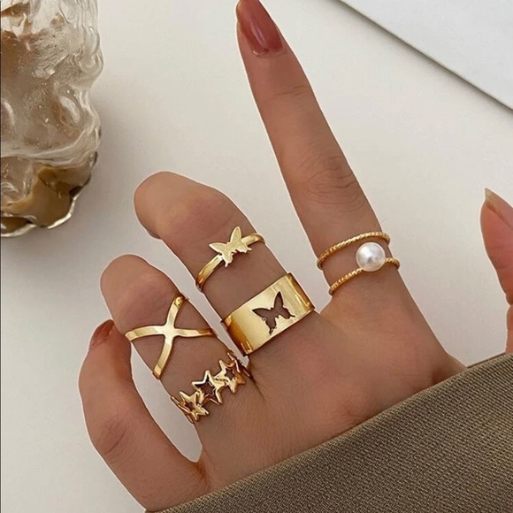 Gold 5pc Butterfly & Star Ring Set - Picture 1 of 2